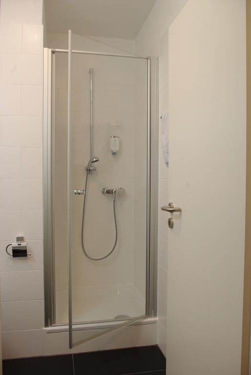Hotel Garni Am Hechenberg Mainz Rum bild